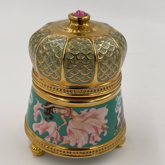 Scheherazade TMF music box.